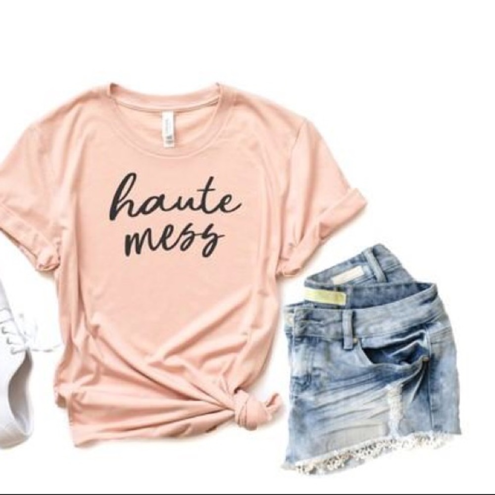 NEW HAUTE MESS Soft Graphic Tee S-3X